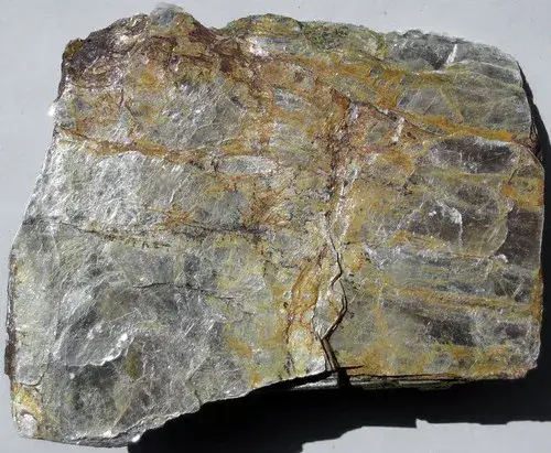 Muscovite mica from the Bob Ingersoll pegmatite in the Black Hills of South Dakota