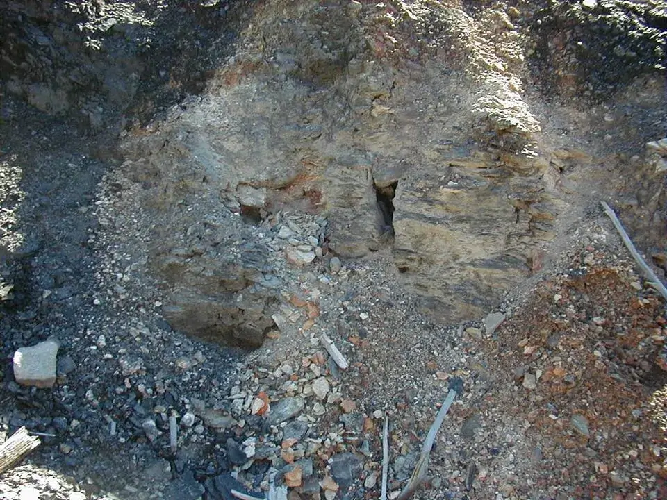 Steam and gas venting from the ground above the underground coal fire near Centralia