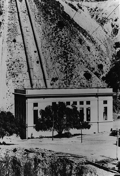 Power House No. 2 in San Francisquito Canyon before the flood
